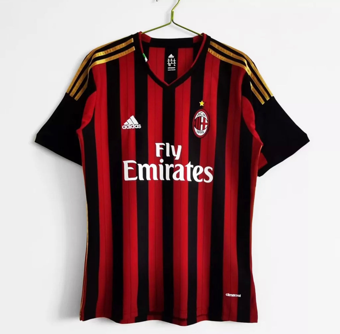 ‘Kaka 22’ 2013-14 AC Milan home retro jersey